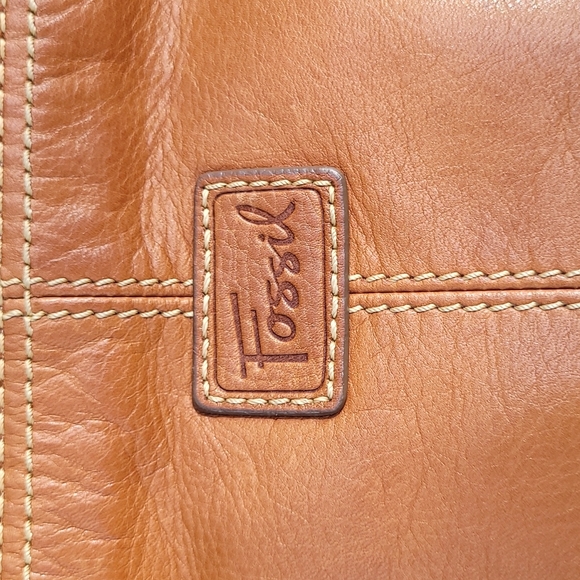 ✨️2 For 20✨️ Fossil Leather Bag - Picture 4 of 12